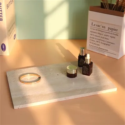 Béžový travertin čtvercový plochý tác