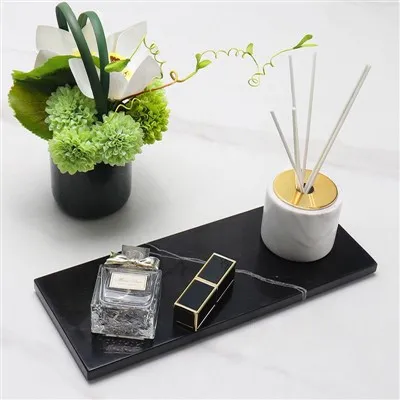 Mramorový podnos na psací stůl